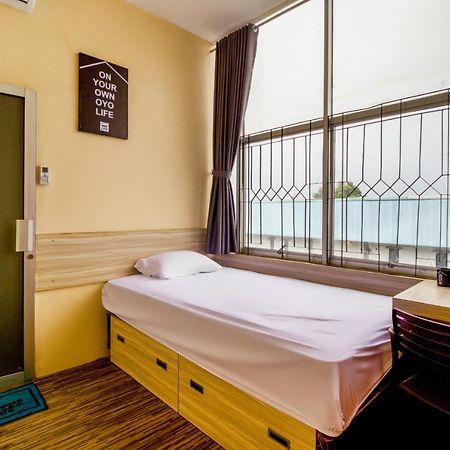 Oyo Life 3149 Guest House Ppli Бандунг Екстер'єр фото